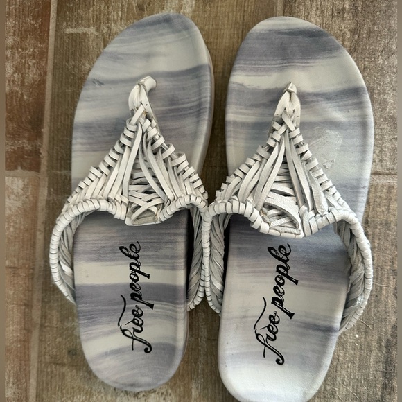 Free People Sandals - Picture 1 of 3